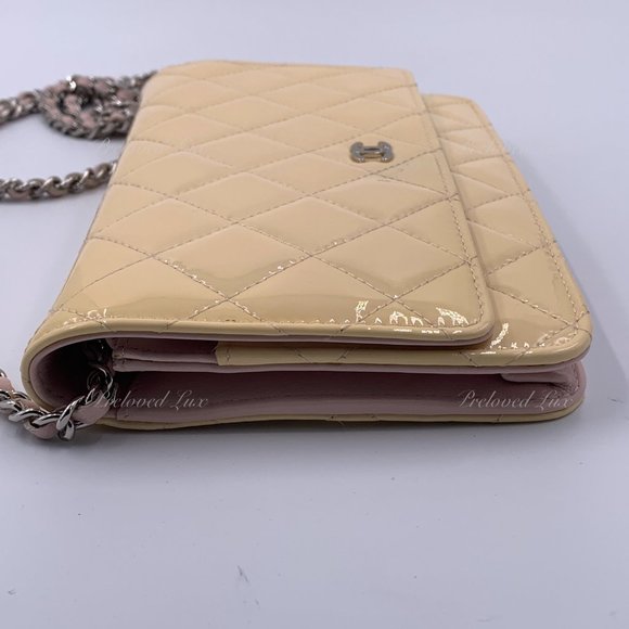 Authentic CHANEL Patent Leather Wallet-on-the-chain WOC Crossbody Flap Bag - Lig - Picture 7 of 15